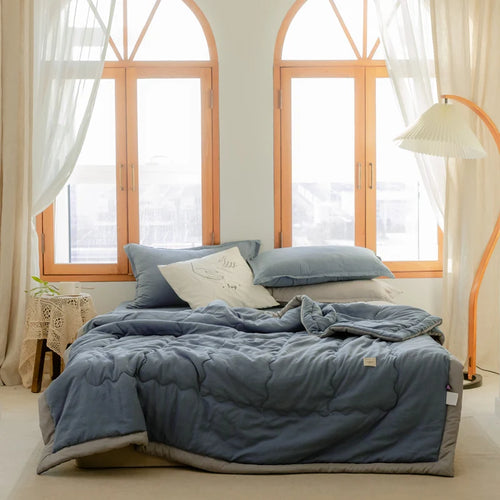 2025 new Japanese polyester cotton quilted summer quilt skin-friendly