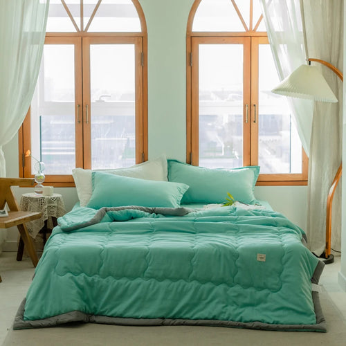 2025 new Japanese polyester cotton quilted summer quilt skin-friendly