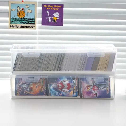 Transparent plastic storage box, capable of holding 550+gaming cards,