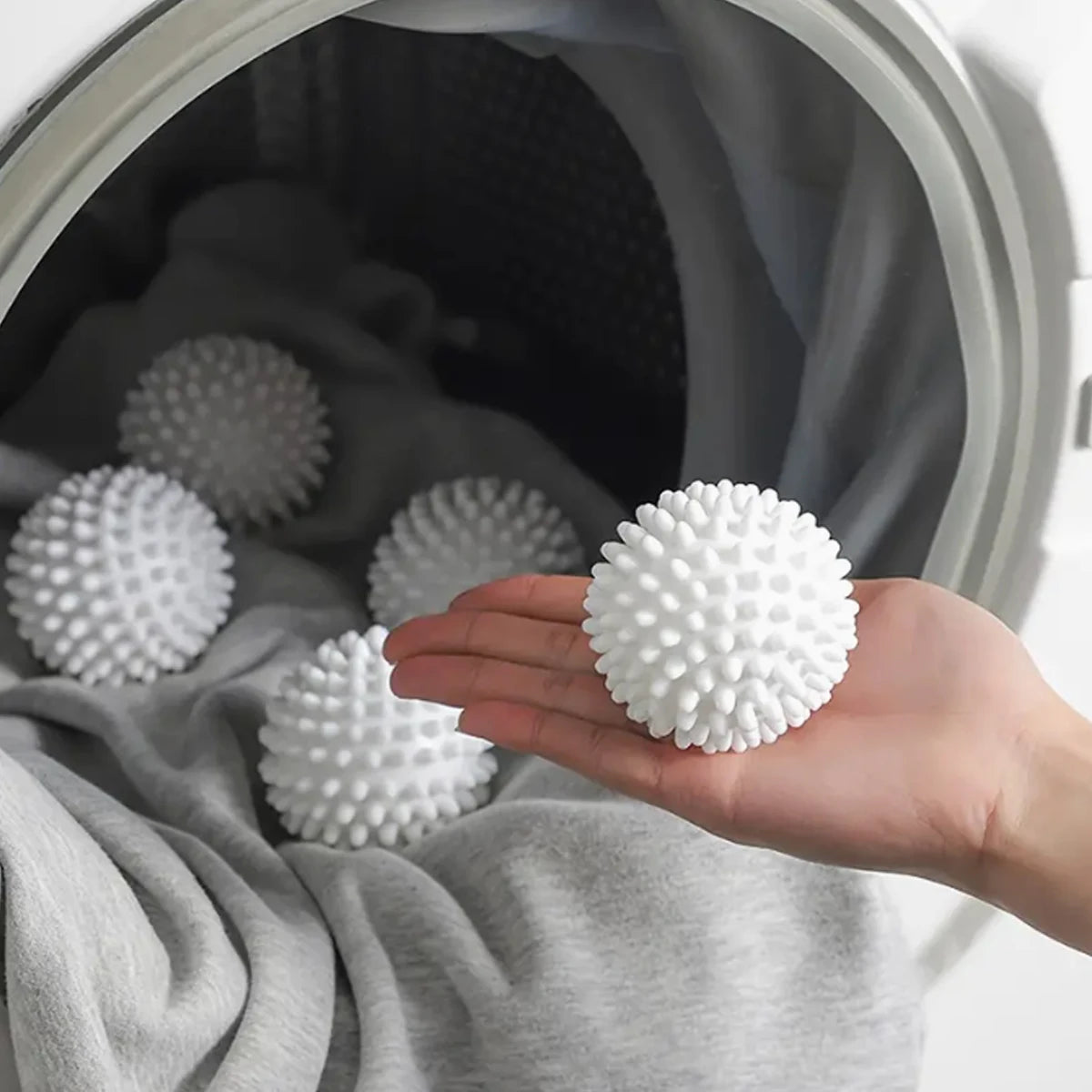 1/4pc  Laundry Ball Designed Specifically for Washing Machines to