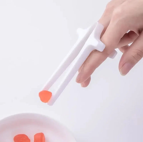 1PC Lazy Fingers Chopsticks - Hands-Free Snack And Game Clip-On Food