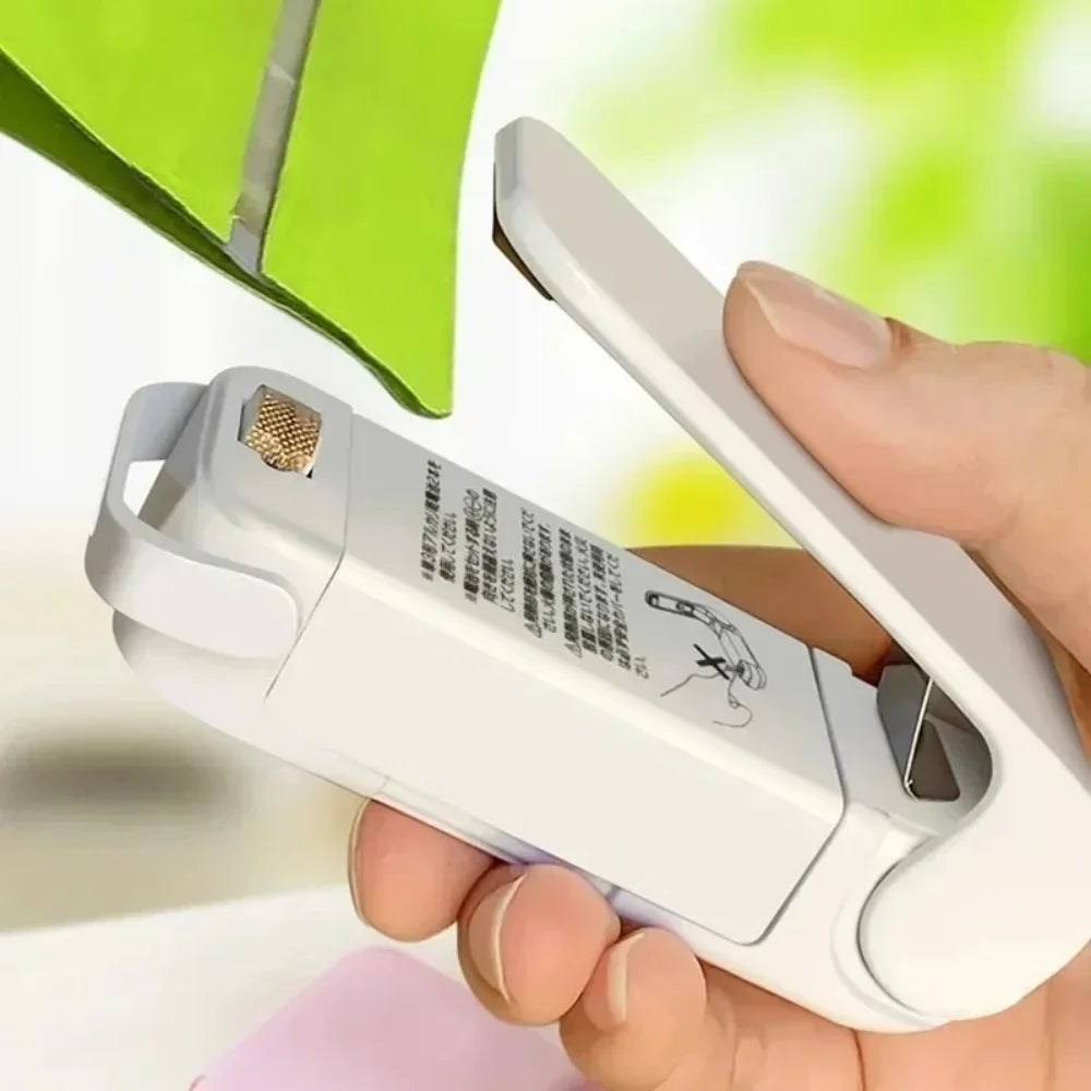 Mini Bag Seal Machine Snack Bag Clip Kitchen Handheld Food Sealer