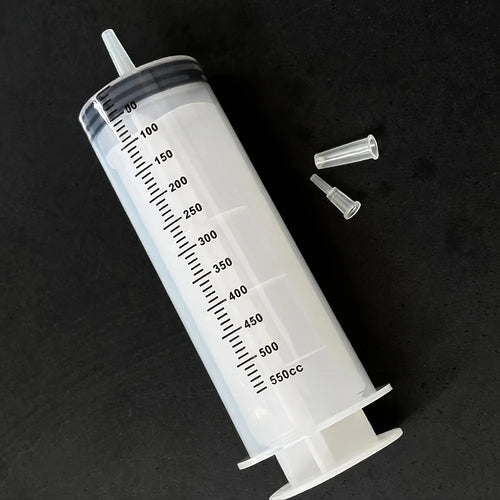 Plastic Syringe, Available in Capacities of 1000ml, 550ml, 350ml,