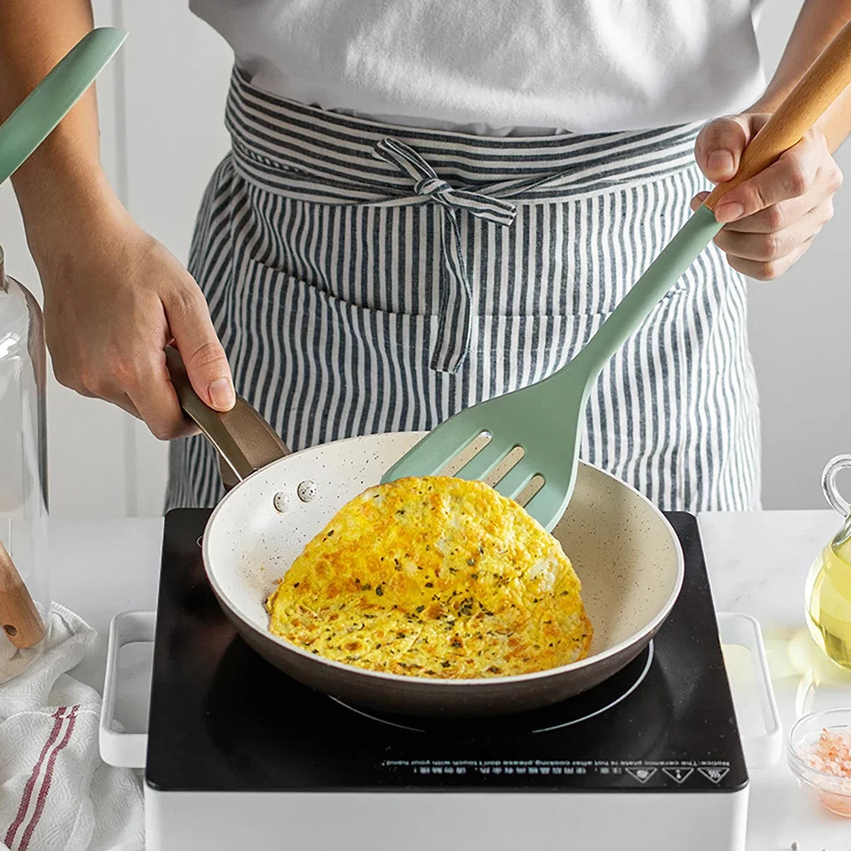 Silicone Kitchen Utensils Set Wooden Handle Non-stick Spatula Cookware