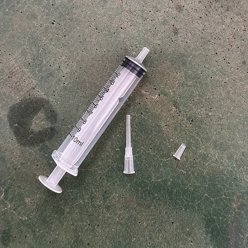 Plastic Syringe, Available in Capacities of 1000ml, 550ml, 350ml,