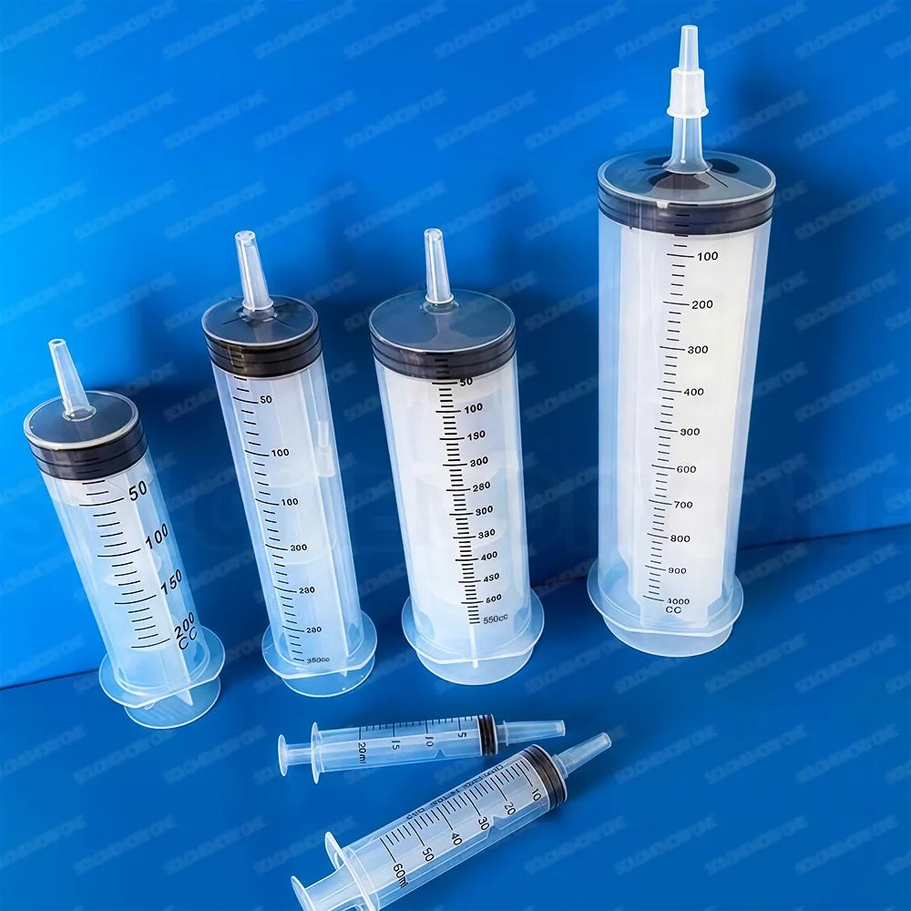 Plastic Syringe, Available in Capacities of 1000ml, 550ml, 350ml,