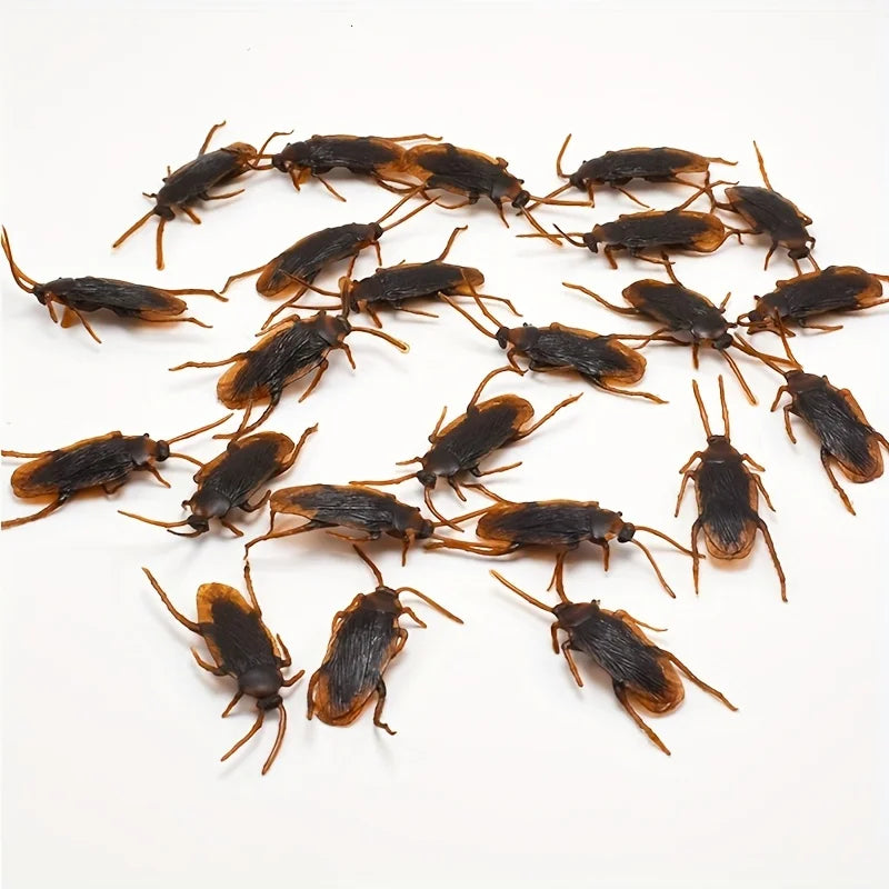 50pcs Realistic Bugs Funny Toy Fake Cockroach Novelty Insects