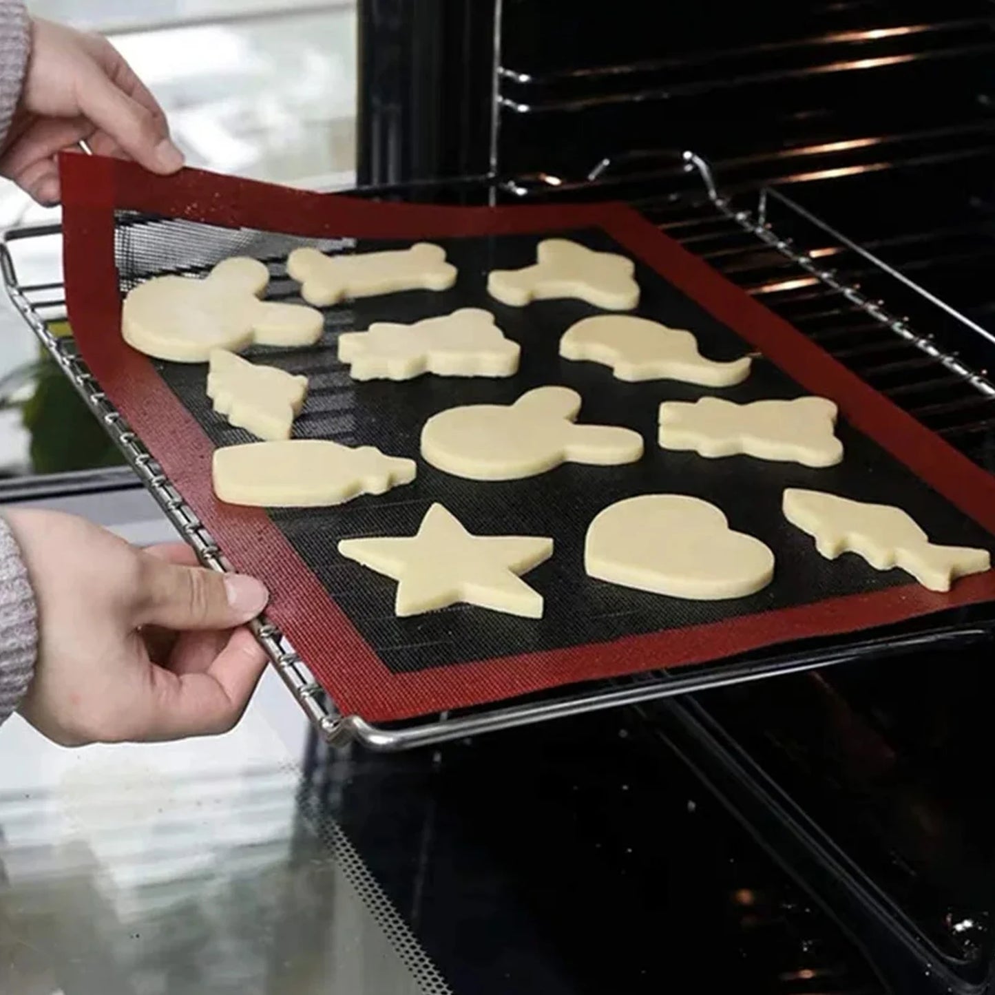 Perforated Silicone Baking Mat, with Puff & Round Patterns, Reusable