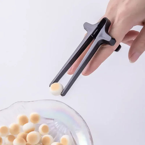 Finger Chopsticks for Gamer Gaming Snack Clips Plastic Chopstick Snack