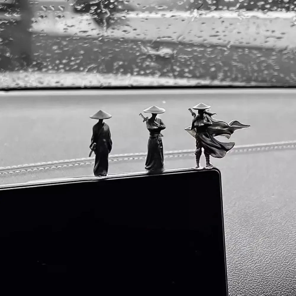 6Pcs/set Mini Chinese Swordsman Figure Exquisite Ancient Car Statue