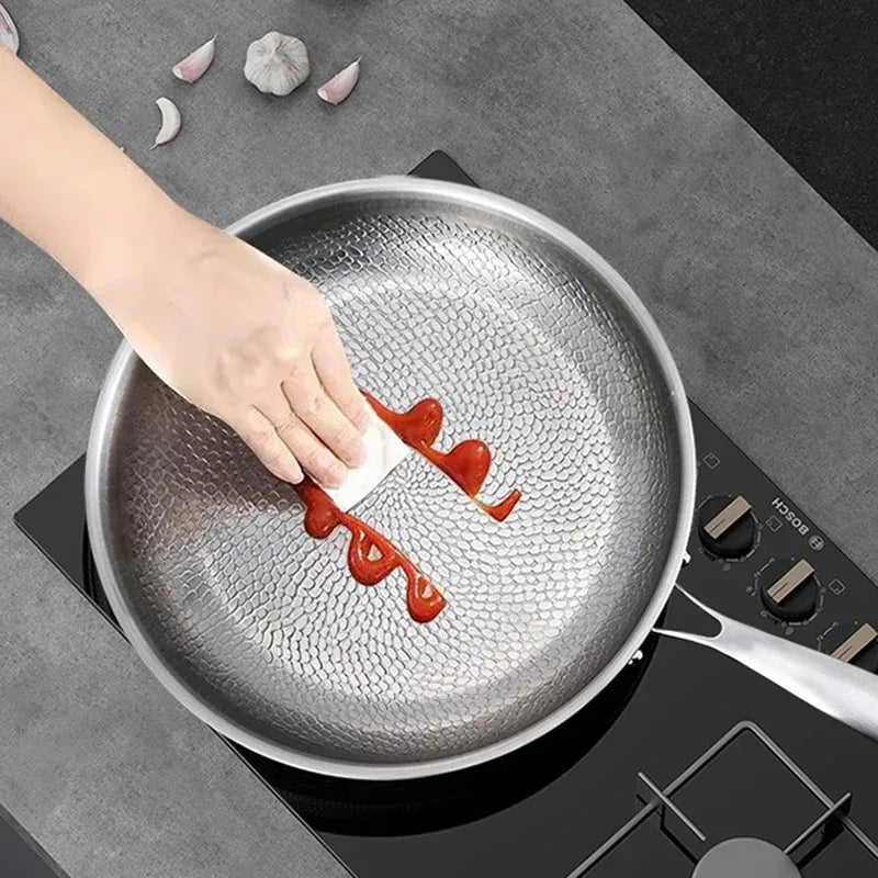 German Titanium Steel Frying Pan Uncoated Non Stick Pan Fish Scale