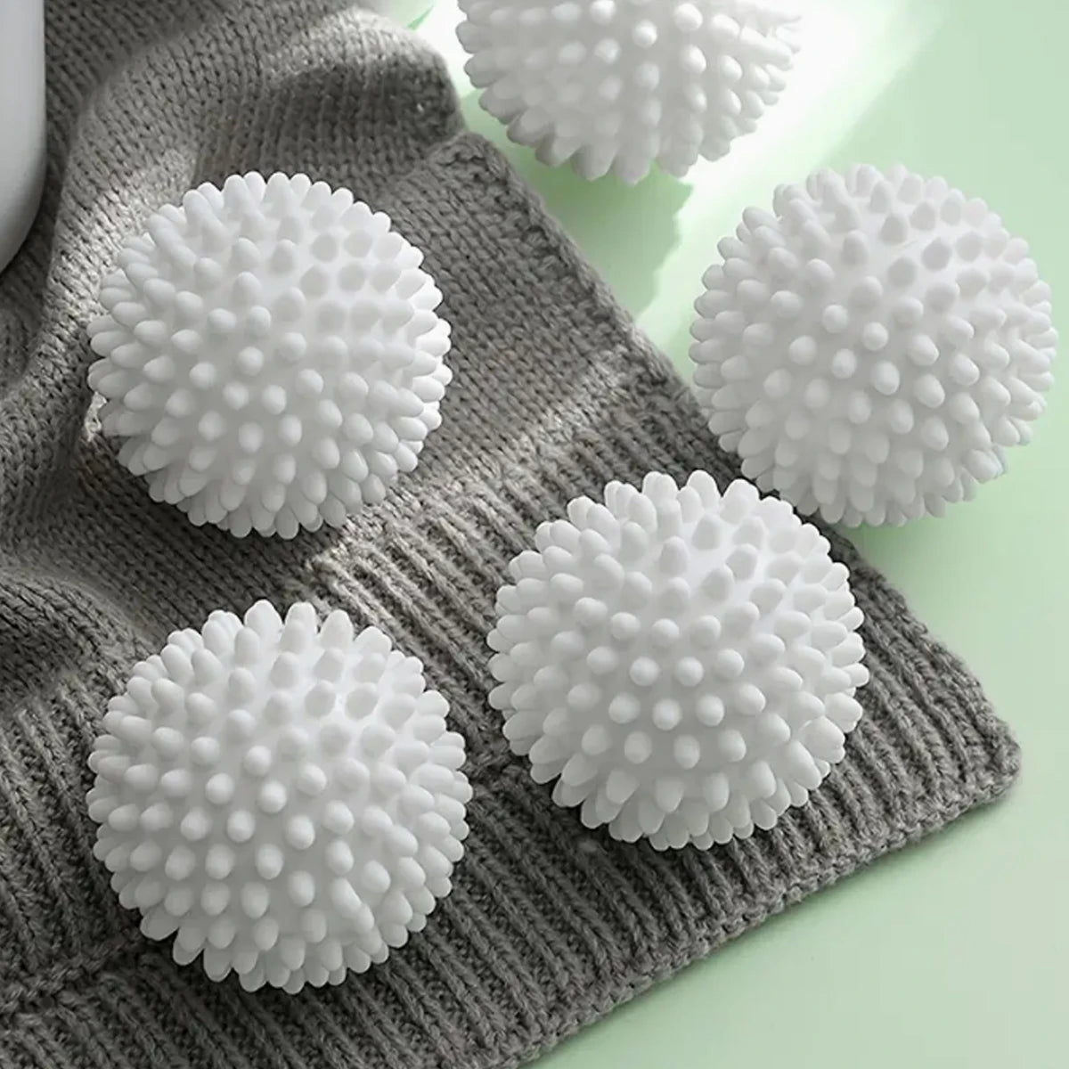1/4pc  Laundry Ball Designed Specifically for Washing Machines to
