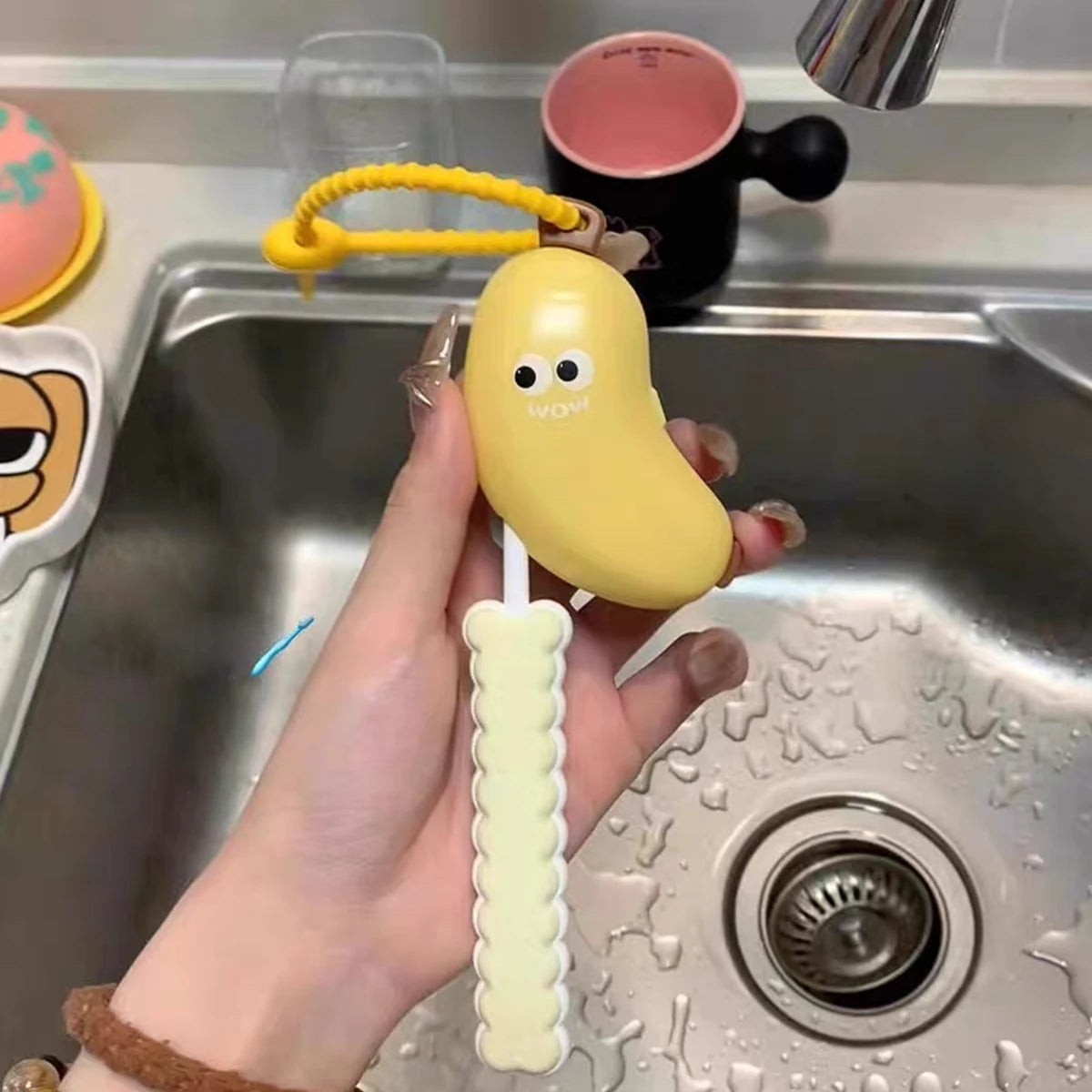 Banana toothbrush protective cap with toothpaste storage box - compact