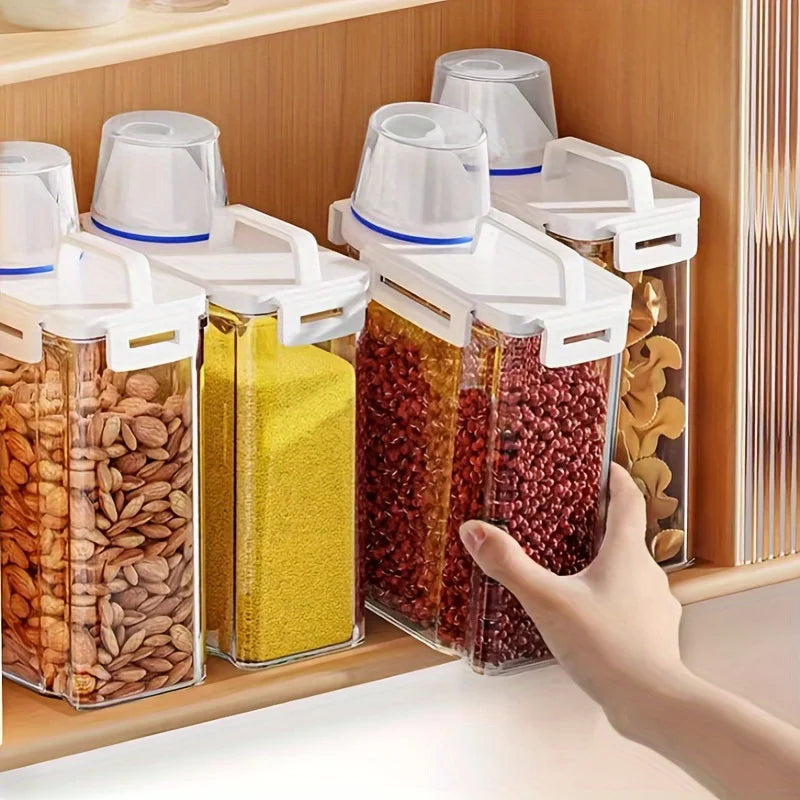 1PC sealed storage container 2.5L portable food storage box with lid