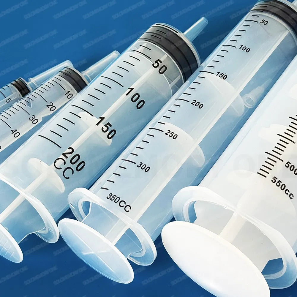 Plastic Syringe, Available in Capacities of 1000ml, 550ml, 350ml,