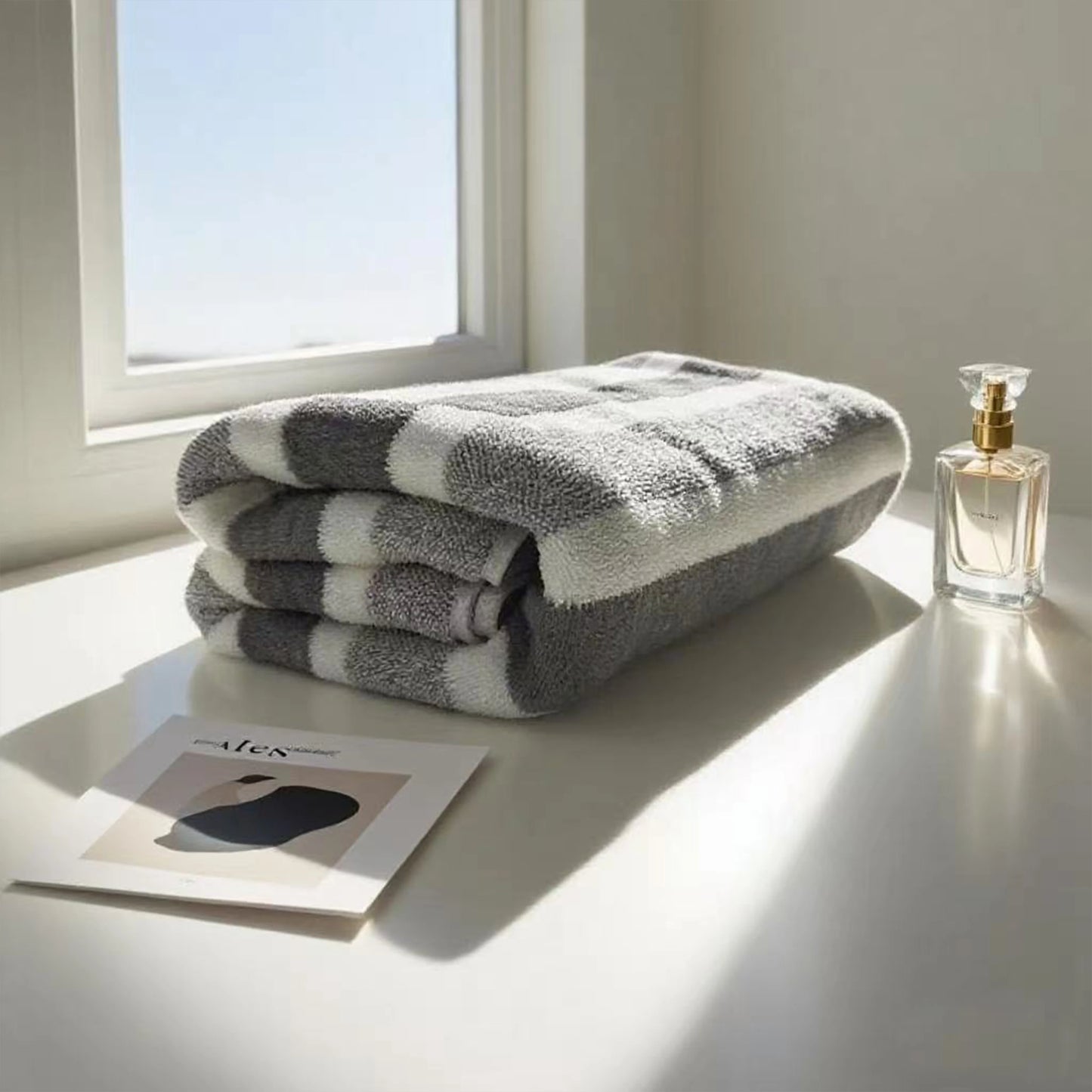 1-pack thick bath towel, strong water absorption and quick drying, non