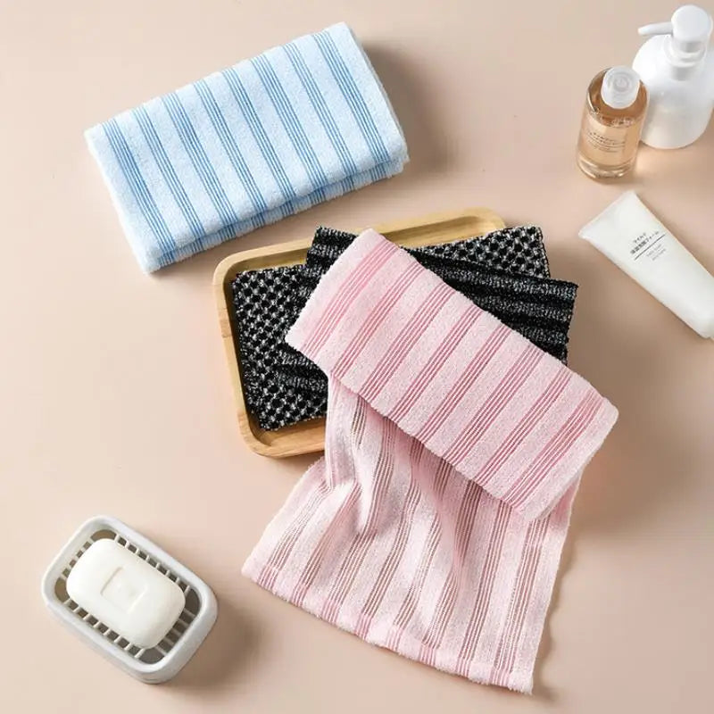 Exfoliating Washcloth Back Scrubber for Shower for Men Silver-ion