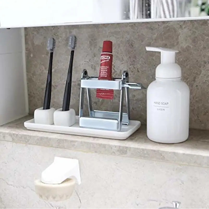 Rolling Squeezer Lazy Toothpaste Dispenser Bathroom Accessories Set