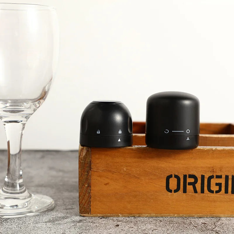 1pc Black Domestic Kitchen Sealing Red Wine Bottles Stoppers Mini