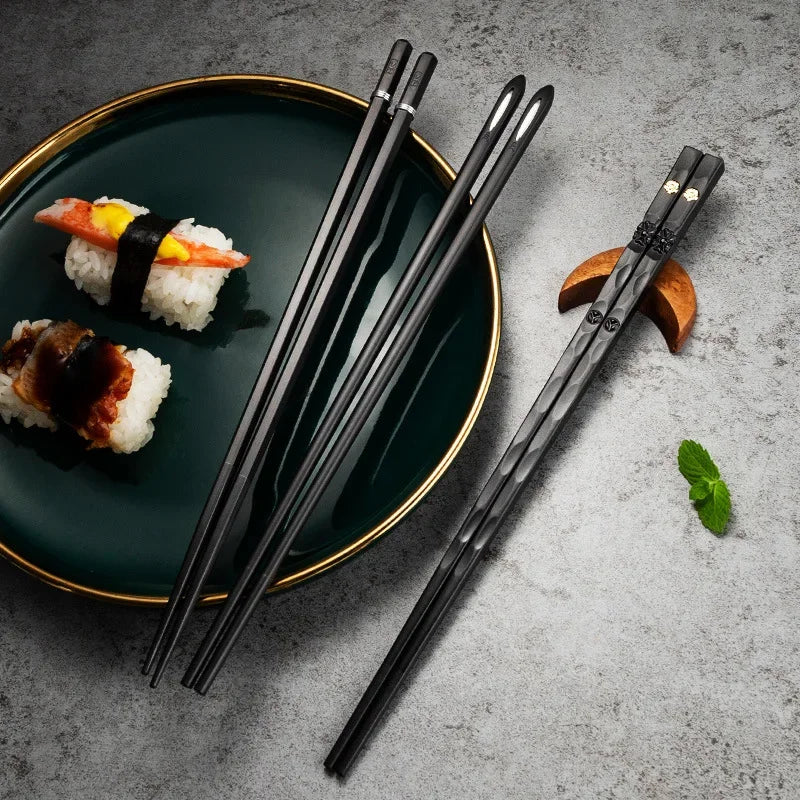 5Pairs High Quality Japanese Non-Slip Chopsticks Korean Home Hotel